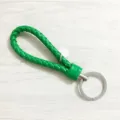 Gruenes geflochtenes Leder Schluesselanhaenger Metall Ring Handtaschen Charms Geschenk - Grün