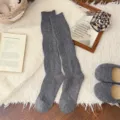 Calcetines altos espesados de lana cachemir estilo coreano patron de rombos invierno suave - Talla única / Gris claro