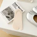 Cotton two-toe low-cut invisible liner socks, anti-slip design for spring and summer wear. - One Size / Light Pink Two-Toe Socks