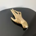 Goldene Metall Hand Skulptur Schmuck Display Requisite, elegante glatte Deko Figur. - Handformstil (Y-238) / Gold