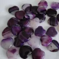 Polished 2cm heart-shaped purple amethyst and agate crystal stones for Valentine's decor - Purple Agate