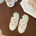 Women's cute colorful speckled low-cut casual cotton invisible socks with green heel. - One Size / Light Green Heel