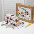 Ensemble de jouets d'ambulance DIY en bois avec figurines et outils médicaux pour enfants. - Ambulance à assembler avec écrous - Blanc