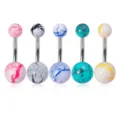 Bunt gefleckter Acryl Bauchnabelring mit Edelstahlstab für stilvolles Körperpiercing - 5 Stück / Riss