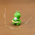 Mini green frog figurine holding book and coffee cup, cute resin desktop ornament for DIY decor. - Reading Frog / 2.6x1.5x1.7cm