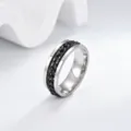 Bague rotative en acier titane pour homme avec design de chaîne noire et bords argentés polis. - Taille 6 / Noir