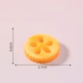 Mini galleta de simulacion accesorio DIY, pieza decorativa redonda de color amarillo. - 2.7cm×0.6cm