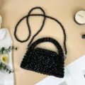 Borsa a mano con perline in acrilico nera borsa da sera intrecciata a mano tracolla - Nero