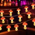 Outdoor solar LED mushroom string lights detail glowing warm night atmosphere decoration for room. - Battery Powered / 1.5m 10 Lights