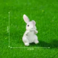 Figura de conejo en miniatura para micropaisaje de musgo decoracion DIY, adorable adorno de escritorio. - 5# Conejo abrazando un huevo n.º 1