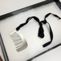 Metallkamm Anhänger Halskette Detail mit schickem schwarzem Stoffband für den täglichen Look. - Samtseil Stil (Z-2669)
