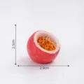 Resina miniatura fruta de la pasión rodaja dije DIY micro paisaje casa de decoración - Fruta de la Pasión Roja Pelada