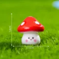 Mini statuetta di fungo carina per micro paesaggio di moss, dimensione 1,6 cm. - Rosso