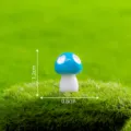 Miniatura fungo blu e bianco statuina micro paesaggio di muschio accessorio fai da te - N. 29 piccolo 3 punti blu