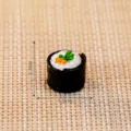 Miniature sushi toy food model DIY dollhouse miniature decorative accessory 1.5cm - No. 11 Nori Sushi