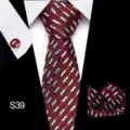 Heren stropdas set met klassiek rood gestreept ontwerp voor zakelijke formele outfits. - S39