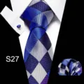 Blauwe geometrische stropdas set voor heren inclusief pochet en manchetknop stijlvol. - S27