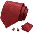 Klassieke rode gestreepte heren stropdas set met pochet en stijlvolle metalen manchetknopen. - Stijl S51