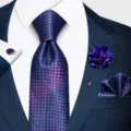 Set de regalo de corbata de cuadros azul morado para hombre con pañuelo y gemelos. - 12648-SF173