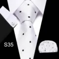 Klassieke witte heren stropdas set met zwarte stippen, elegant voor formele zakelijke gelegenheden. - S35
