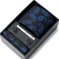 Coffret cadeau cravate paisley noir et bleu pour homme avec pochette et boutons de manchette - HB72