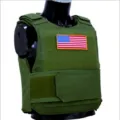 Green tactical vest for outdoor CS training, featuring US flag patch and adjustable modular design. - One Size / Green