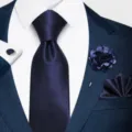 Conjunto de corbata azul para hombre con pañuelo gemelos y flor de solapa elegante - 12648-SF209