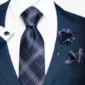 Conjunto de Corbata a Cuadros Azules para Hombre con Pañuelo, Solapa y Gemelos Elegantes - 12648-SF216
