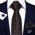 Set cravatta da uomo nera classica con quadrati bianchi e punti rossi per affari formali. - S7