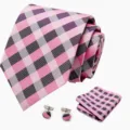 Heren roze geruite stropdas set met pochet en bijpassende manchetknopen voor bruiloft. - Stijl S87