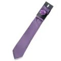Set cravatta uomo viola con fiore da risvolto coordinato, accessorio matrimonio in poliestere. - Viola