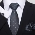 Conjunto de corbata oscura para hombre con pañuelo y gemelo para traje formal de boda. - Estilo S48