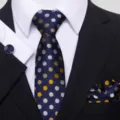 Conjunto de corbata formal de negocios para hombre con pañuelo y gemelos azul marino - Estilo S49