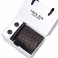 Luxe Heren Bruin Geruite Zijde Stropdas Pocket Square Manchetknopen Geschenkdoos - SB318