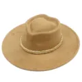 Stilvoller Filzhut mit herzförmiger Krone und geflochtenem Band für Damen und Herren Outdoor. - Einheitsgröße / Camel