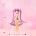 Linda estatueta de niña anime, mini adorno rosa para decoración de micropaisaje DIY SKU. - Estilo Niña con Pelo Morado