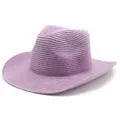 Vue détaillée du chapeau de paille tressé violet respirant, chapeau de cowboy western. - Taille unique / Violet