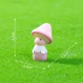 Mini resin mushroom figurine cute moss landscape DIY desktop ornament sculpture 3.3cm - Pink