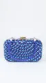 Detailansicht der blauen Strass Abendtasche, Luxus Kristallmuster und goldener Metallrahmen. - TW181H Blau