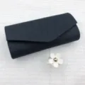 Elegante schwarze Glitzer Abendtasche Clutch mit süßem weißem Gänseblümchen Blumen Ring. - Schwarz