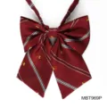 JK strik matrozenuniform das, wijnrode polyesterzijde met strepen en borduurwerk. - Wijnrode Gestreepte Stijl (MBT969P) / Bordeauxrood