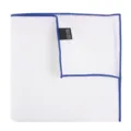 Pochette de costume blanche en lin pour homme avec ourlet roulé bleu, accessoire décontracté. - Bleu Saphir