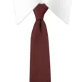 Heren bourgondische gebreide das met puntige uiteinde en fijne textuur voor stijlvolle look. - Pijlvormig / 145*6 cm / 026 Koffiebruin