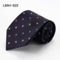 Heren zijden das in paars met klassieke geometrische print voor zakelijke stijl. - L85H-S22