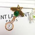 Vintage alloy bee nurse watch with green crystal and quartz movement for stylish students. - Green Bee