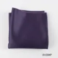 Paarse zijden pochet detailweergave, elegante heren pak zakdoek netjes opgevouwen. - XH39#P