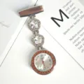 Orologio spilla infermiera strass donna cristallo quarzo taschino argento variante articolo - Strass bianco con cassa in acciaio bianco