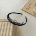 Serre-tête ondulé bleu foncé avec dents, cerceau de cheveux uni pour lavage du visage. - Chaîne Torsadée / Noir Torsadé