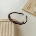 Serre-tête tressé marron foncé avec dents, bandeau cheveux minimaliste plastique de maquillage. - Chaîne Torsadée / Rouge Pourpre Tressé
