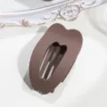 Molla per capelli marrone opaco a forma di cuore design piatto accessorio di moda chic - Marrone